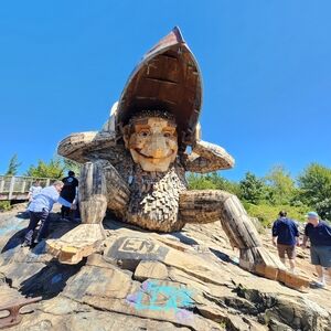 Meet your Posher, Kevin